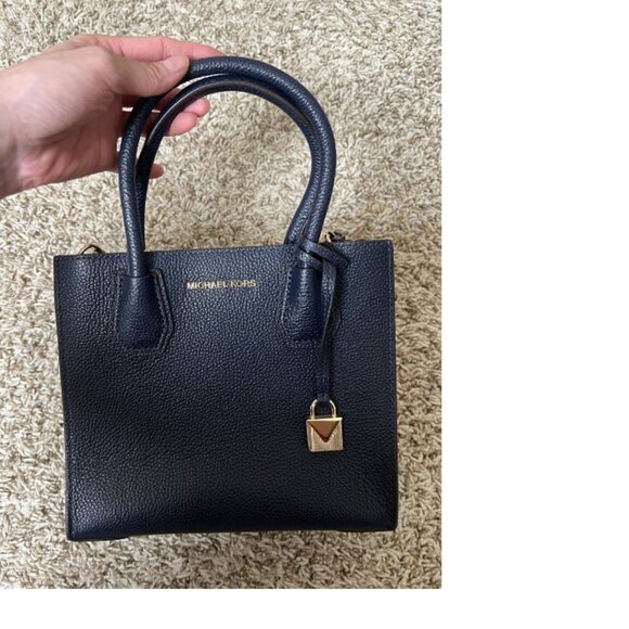Michael Kors Mercer Medium Pebbled Leather Crossbody Bag - Picture 1 of 8